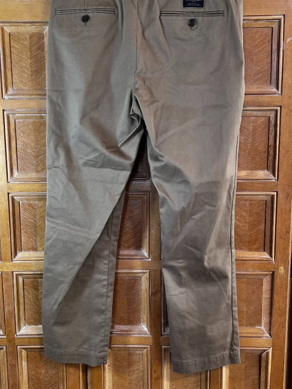 Banana Republic Men’s Chino Khaki Pants 34x29 Flat Front Straight Leg Cotton